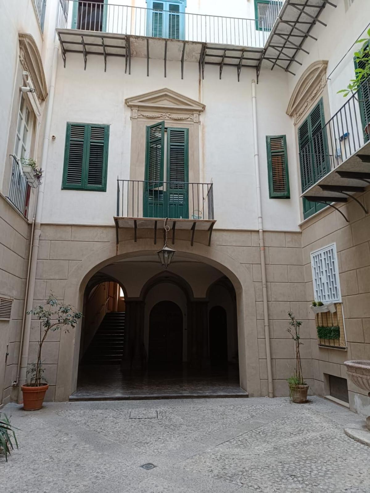 Appartement La Dimora Della Kalsa à Palerme Extérieur photo