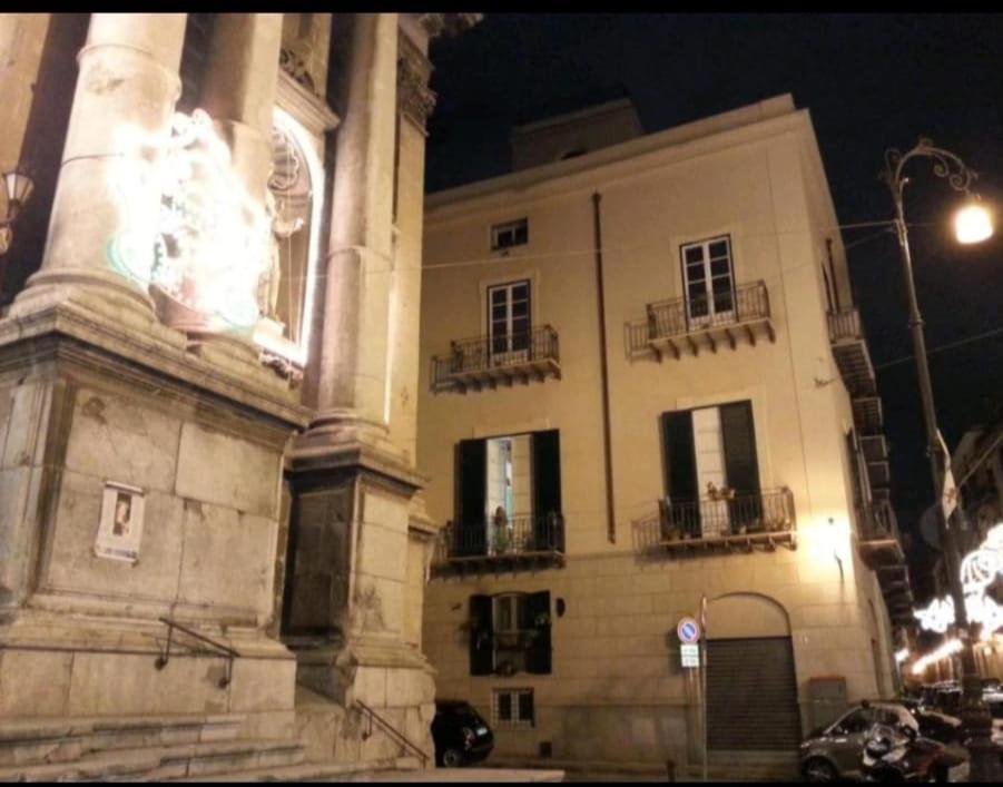 Appartement La Dimora Della Kalsa à Palerme Extérieur photo